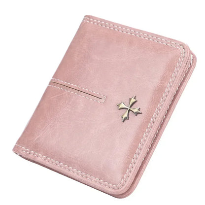 Élise – The Compact Wallet for Demanding Women