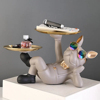 SurpriBul – The bulldog that wows your guests and organizes your stuff
