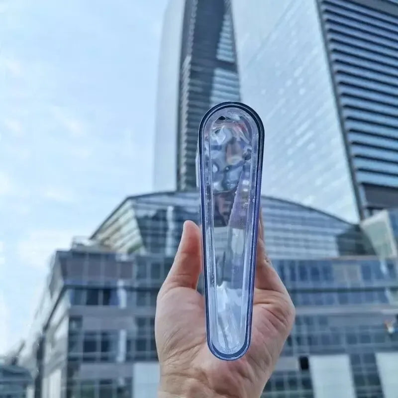 Clair – The Slim Water Bottle