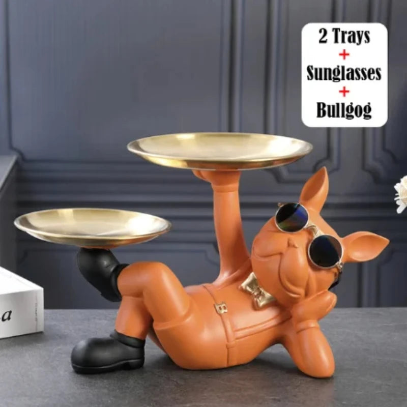 SurpriBul – The bulldog that wows your guests and organizes your stuff